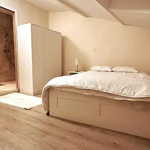 https://appartement-entier-full-equipe.hotelsghent.com