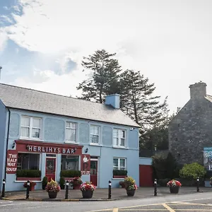 https://herlihys-half-way-house.hotel-killarney.com